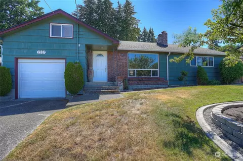 2737 Sylvan Dr W, University Place, WA 98466