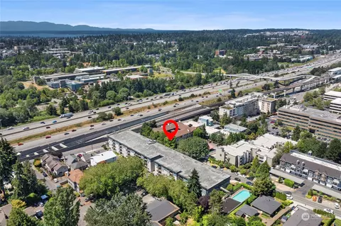 9416 1st Ave NE #114, Seattle, WA 98115