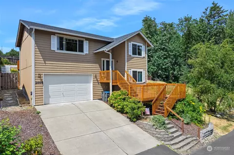 2664 Maryland Way E, Port Orchard, WA 98366