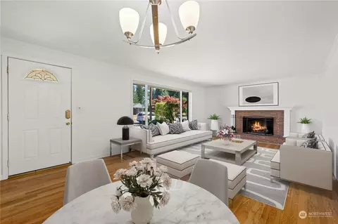 Living - 10603 Sunrise Dr, Bothell, WA 98011 photo 1 of 4
