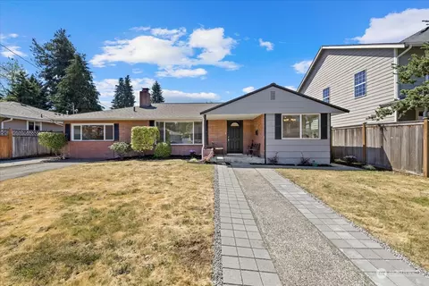 10603 Sunrise Dr, Bothell, WA 98011
