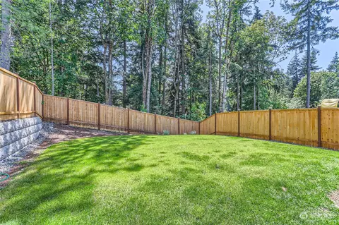 Exterior - 4126 235th Pl SE, Bothell, WA 98021 photo 4 of 5