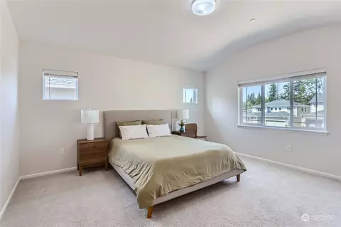 Bedroom - 4126 235th Pl SE, Bothell, WA 98021 photo 1 of 4
