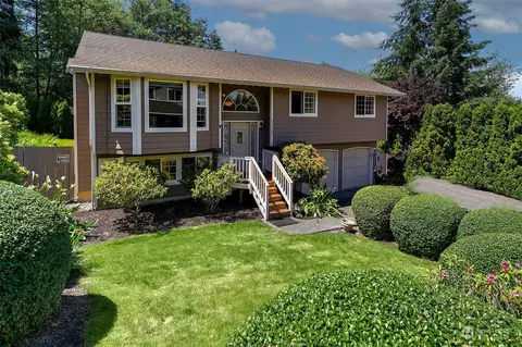 21325 Poplar Way, Brier, WA 98036