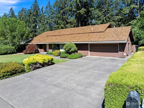 14 Forest Glen Ln SW, Lakewood, WA 98498