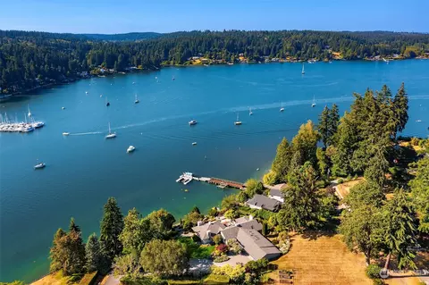 23702 99th Ave SW, Vashon, WA 98070