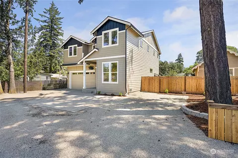 11813 Vernon Ave SW, Lakewood, WA 98498