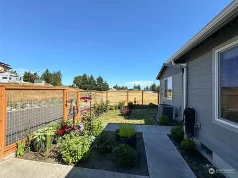 Exterior - 92 Discovery View Dr, Sequim, WA 98382 photo 6 of 11