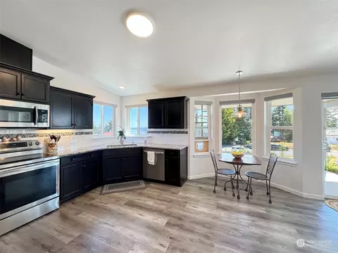 Kitchen - 92 Discovery View Dr, Sequim, WA 98382 photo 1 of 3