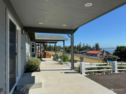 Exterior - 92 Discovery View Dr, Sequim, WA 98382 photo 4 of 11