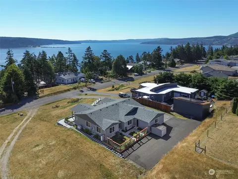 92 Discovery View Dr, Sequim, WA 98382