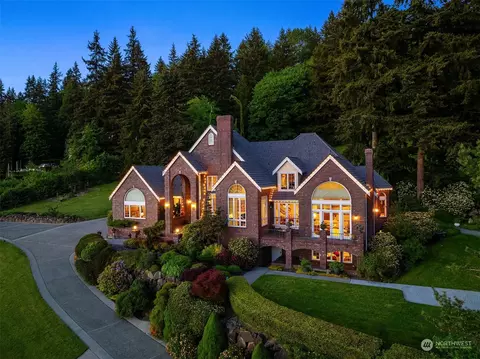 13246 Woodinville Redmond Rd NE, Redmond, WA 98052