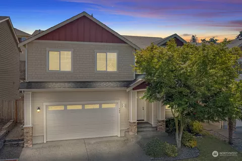 508 Field Pl NE, Renton, WA 98059