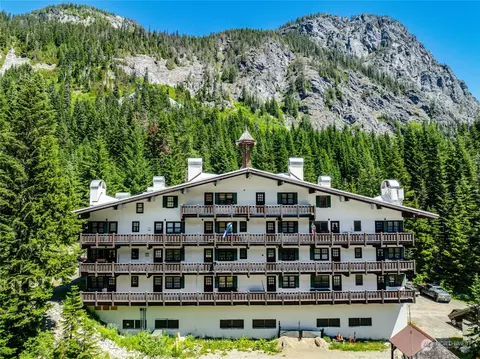 17700 Alpental Access Rd #3004, Snoqualmie Pass, WA 98068