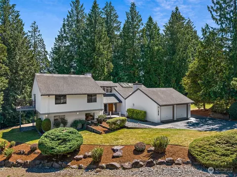 1030 227th Ave NE, Sammamish, WA 98074