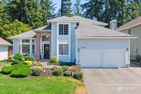 22537 SE 261st St, Maple Valley, WA 98038