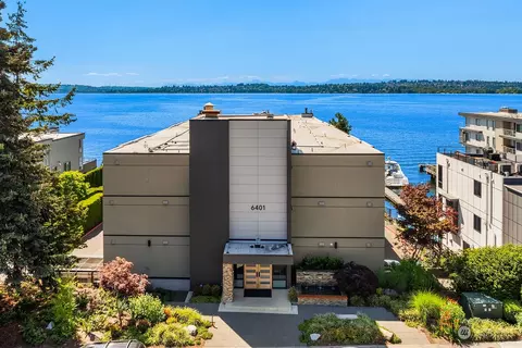 6401 Lake Washington Blvd NE #209, Kirkland, WA 98033