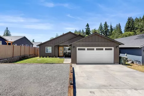 105 Oak St, Winlock, WA 98596