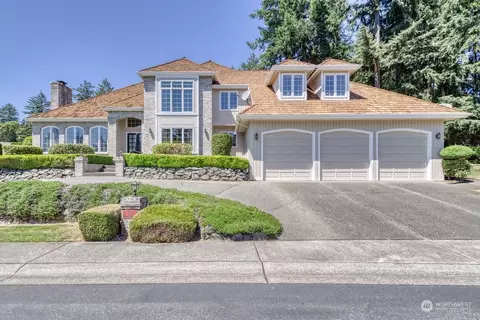 710 25th Ave NW, Gig Harbor, WA 98335