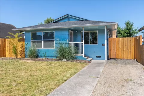 325 26th Ave, Longview, WA 98632