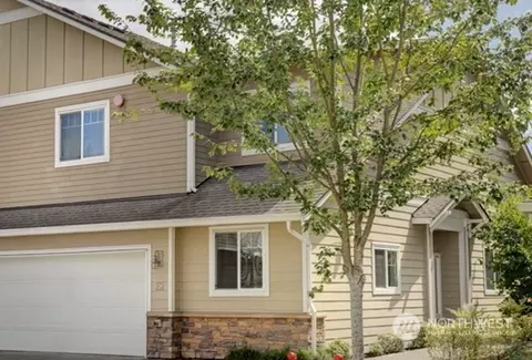 4118 148th St SW #E2, Lynnwood, WA 98087