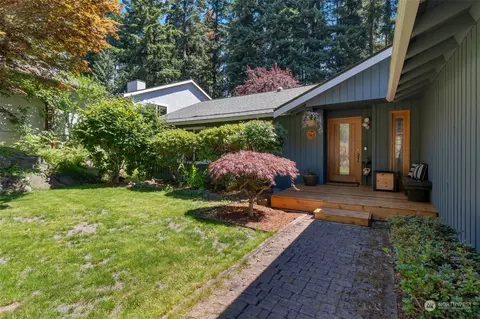 14131 61st Pl W, Edmonds, WA 98026