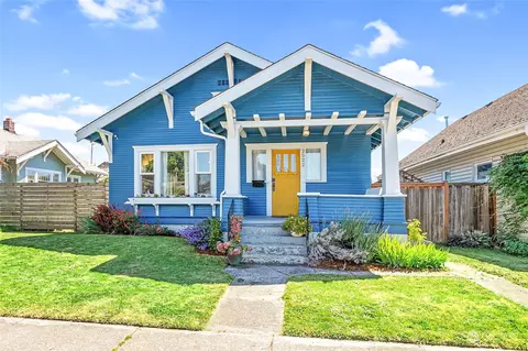 2522 Elm St, Bellingham, WA 98225