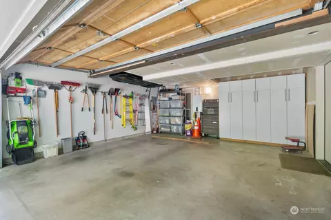 2325 E Thomas St, Seattle, WA 98112 photo 23
