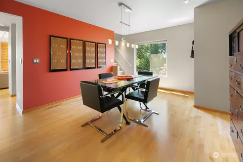 2325 E Thomas St, Seattle, WA 98112 photo 5