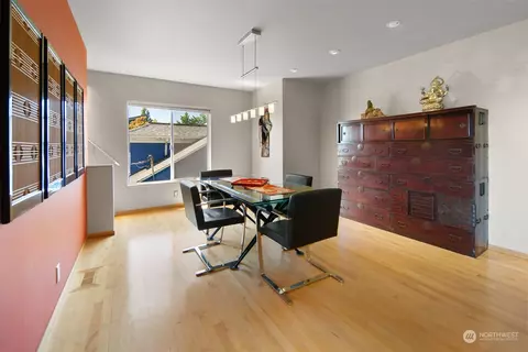 2325 E Thomas St, Seattle, WA 98112 photo 7