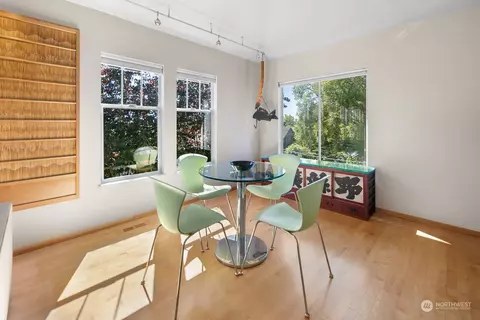 2325 E Thomas St, Seattle, WA 98112 photo 10