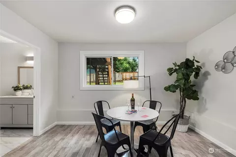 Dining - 23019 20th Ave SE, Bothell, WA 98021 photo 3 of 3