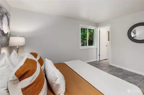 Bedroom - 23019 20th Ave SE, Bothell, WA 98021 photo 5 of 5