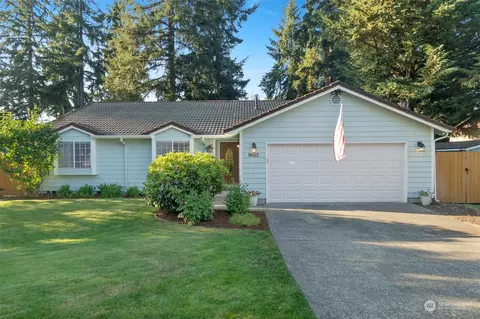 9022 Autumn Line Loop SE, Olympia, WA 98513