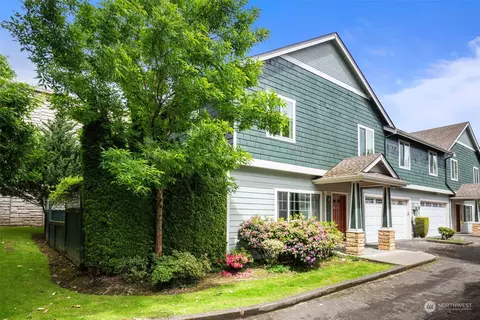 9529 Slater Ave NE, Kirkland, WA 98033