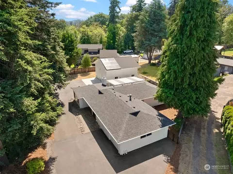 1926 14th St SW, Puyallup, WA 98371