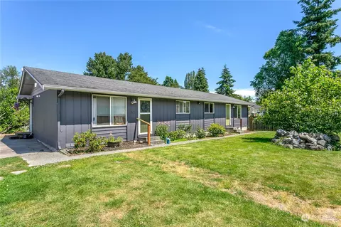 2619 West St, Bellingham, WA 98225