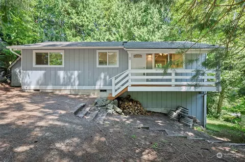 8 Hawks Hill Pl, Bellingham, WA 98229
