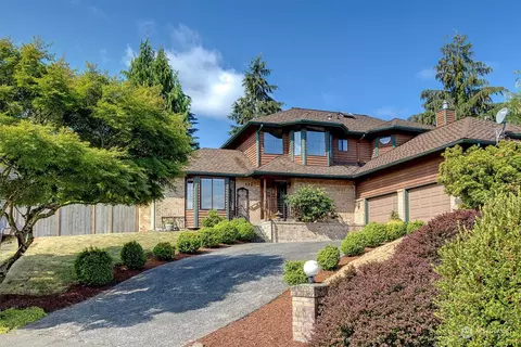 629 152nd Pl SW, Lynnwood, WA 98087