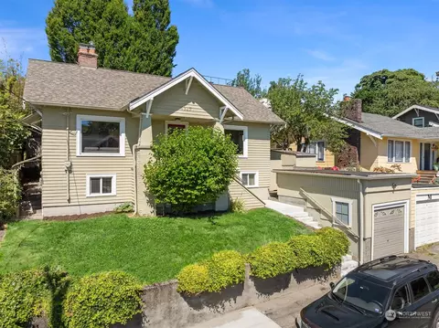 4317 1st Ave NE, Seattle, WA 98105