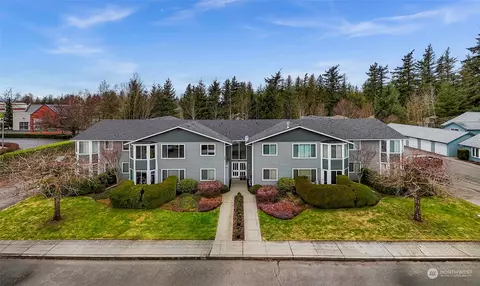 105 Fairside Dr #2D, Lynden, WA 98264