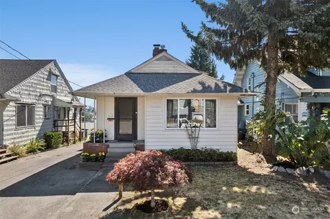 652 Highland Ave, Bremerton, WA 98337