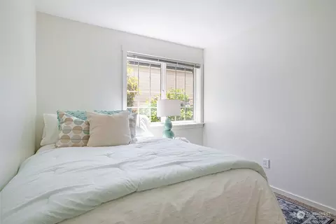 Bedroom - 12404 E Gibson Rd #B105, Everett, WA 98204 photo 3 of 5