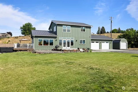 1104 Bussell Ct, Walla Walla, WA 99362