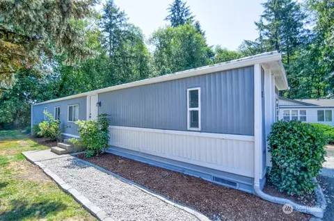 9900 Blomberg St SW #22, Olympia, WA 98512