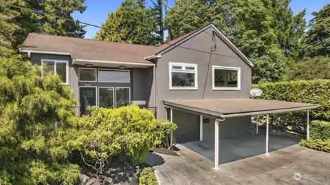 4507 30th Ave W, Seattle, WA 98199