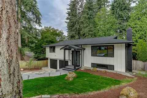 13807 128th Ave NE, Kirkland, WA 98034