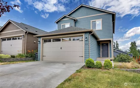 402 NE Ohenry Ct, Poulsbo, WA 98370