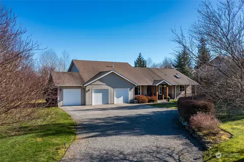 18784 Kim Pl, Burlington, WA 98233