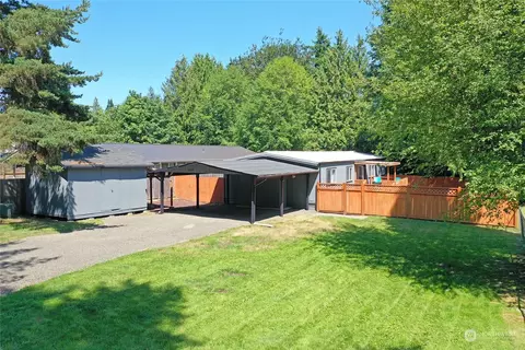 6450 Haneberg Ln NE, Bremerton, WA 98311